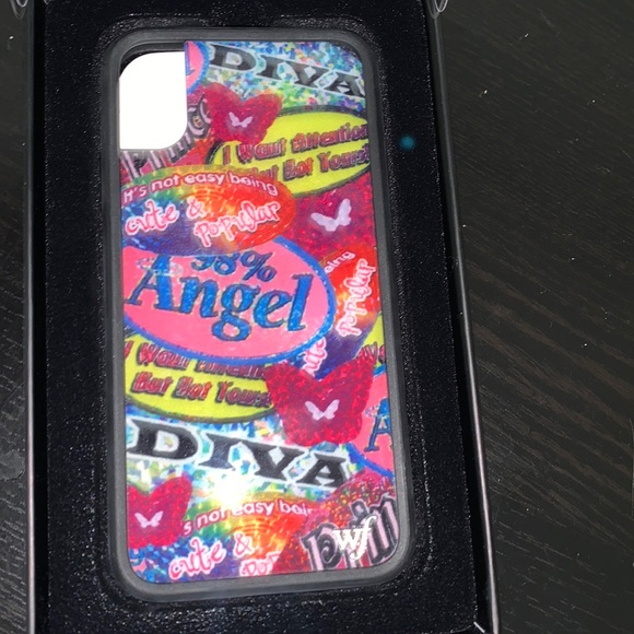 Wallflower limited edition iPhone cases - Picture 3 of 5